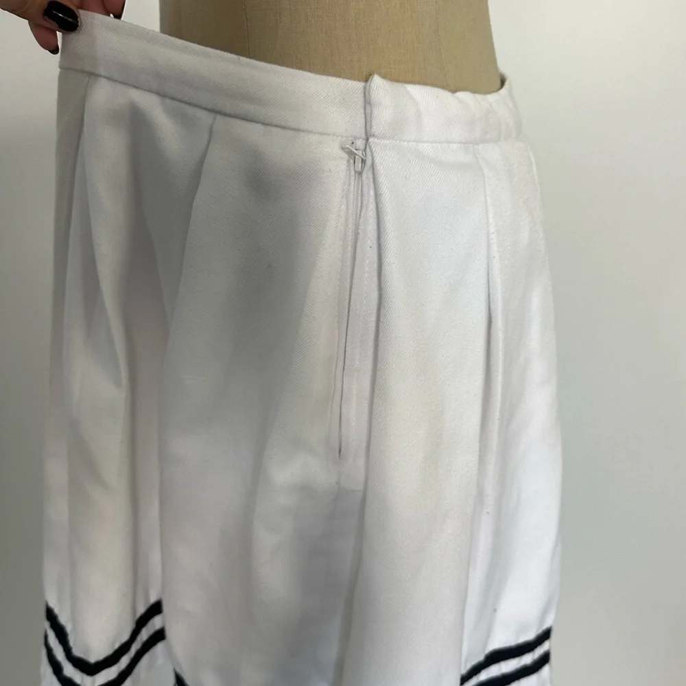 Hot topic white pleated skirt Large - Picture 8 of 16